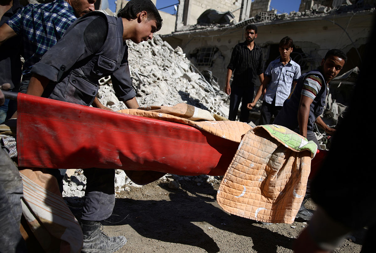 Air strikes on Syria's rebel-held areas continue Air strikes on Syria's rebel-held areas continue