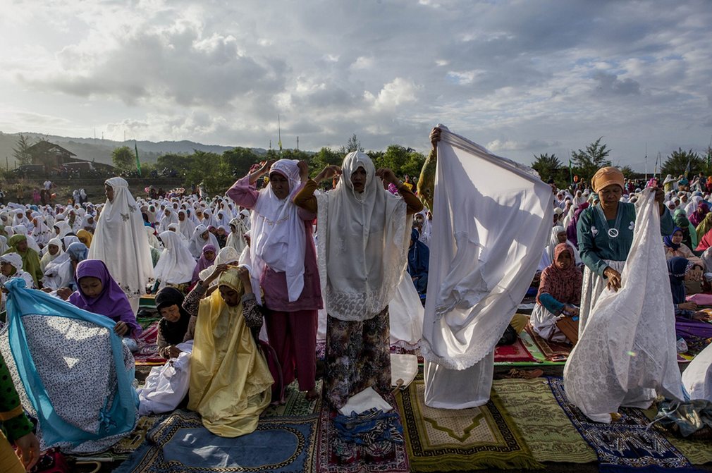 Eid al-Fitr Eid al-Fitr