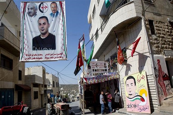 Palestinian Hunger Striker Vows to Continue Protest