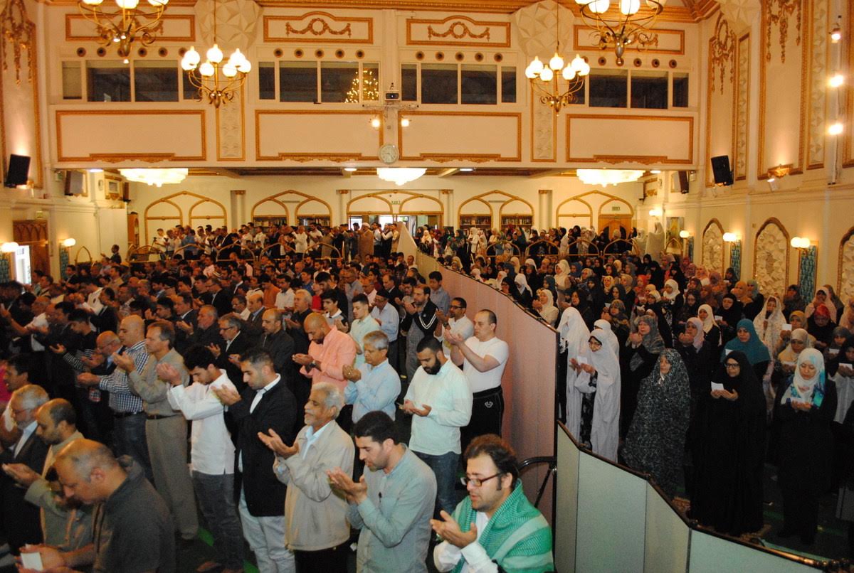 Eid Prayers Held in Islamic Center in London, Stockholm