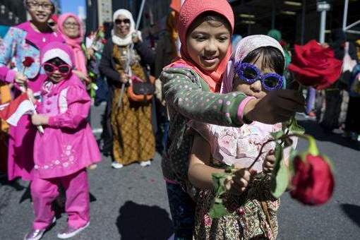 Muslims Hold Annual Parade in Manhattan
