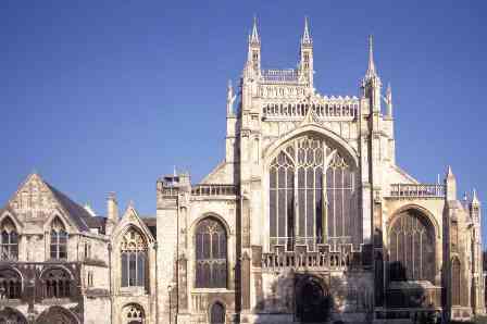 Gloucester Cathedral Removes Muslim Prayer Clip from Facebook Page