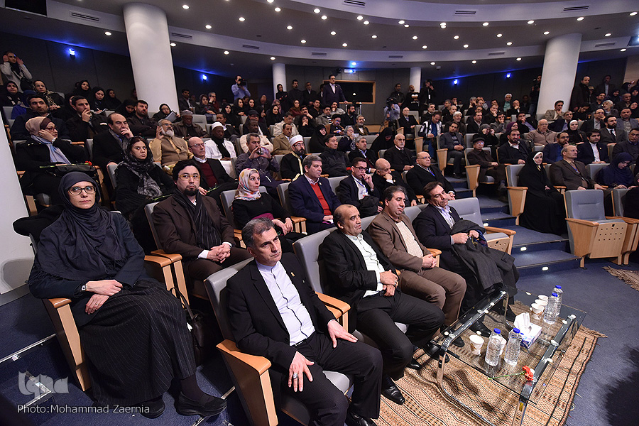 Exhibition Showcases 14 Centuries of Arts in Islamic Iran
