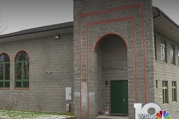 Mosque receives community donations after being robbed