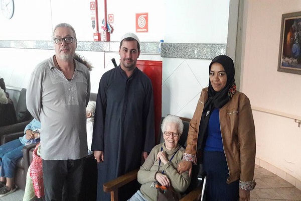 Brazil Islamic Center Hosts Elderly