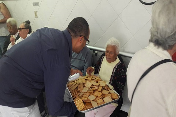 Brazil Islamic Center Hosts Elderly
