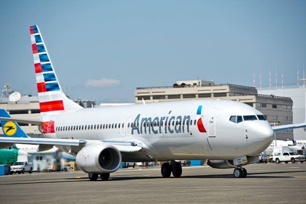 Muslim Flight Attendant Files Lawsuit against American Airlines