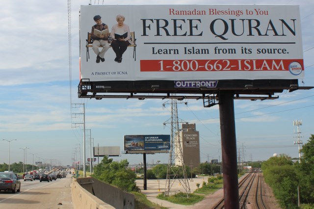 Chicago Group Invites Americans to Learn Islam from Source