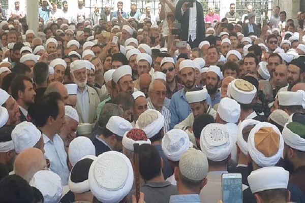 Top Turkish Qari Laid to Rest in Istanbul