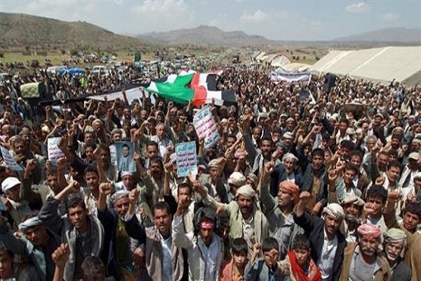 Yemenis Rally against Recent Deadly Saudi Strike in Sana’a