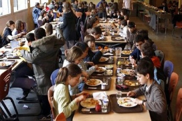 French Town Bans Pork-Free School Meals in Anti-Muslim Move