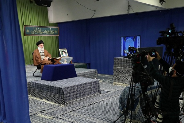 Acting Upon Quranic Teachings Only Way to Liberate Humanity: Leader