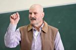 Zionist Forces Arrest Prominent Palestinian Writer in West Bank Raids
