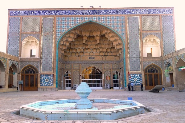 Jameh Mosque in Qom 