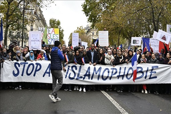 Anti-Islamophobia rally in France