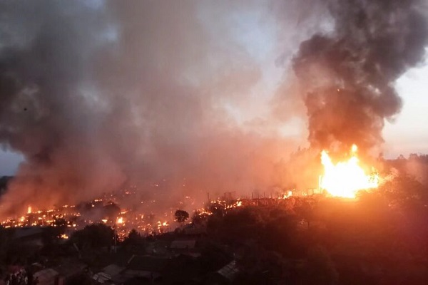 Fire in Rohingya Refugee Camp 