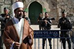 Zionist Forces Detain, Search Al-Aqsa Mosque Director