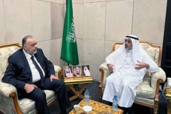 Syrian Awqaf Minister Visits Quran Printing Complex in Medina