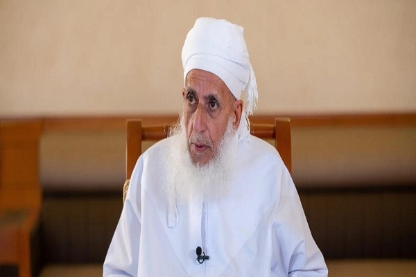 Grand Mufti of Oman Sheikh Ahmed bin Hamad al-Khalili