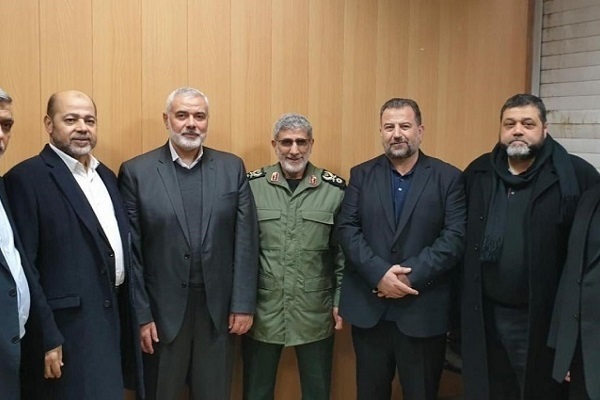 Hamas officials meet with Commander of IRGC Quds Force