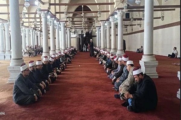 Quranic program at a mosque in Egypt