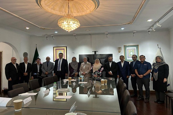 Malaysia Forum Stresses Muslim Countries’ Synergy in Islamic Economy