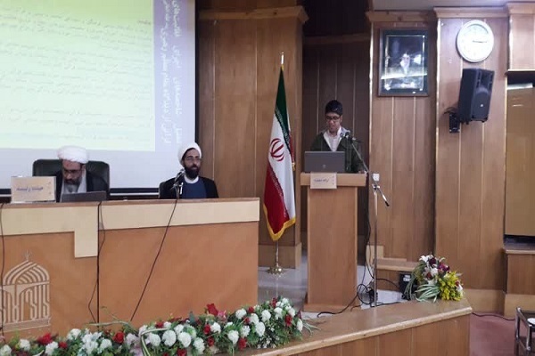 Scholars Discuss Ayatollah Khamenei’s Viewpoint on Contemplating Quran   