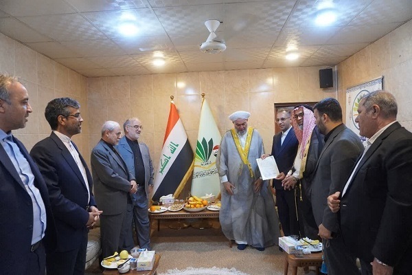 Iranian Memorizer Earns Prestigious Certification for Advanced Quranic Readings 