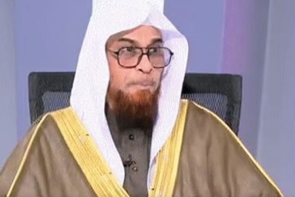 Man’s Quran Memorization Journey Completed after 38 Years  