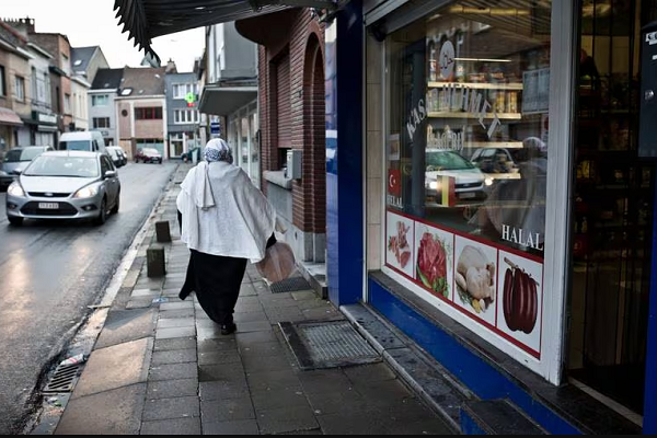 A Muslim woman in Belgium