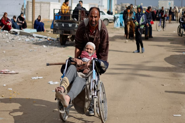 Dire situation around Nasser hospital in Khan Yunis, Gaza