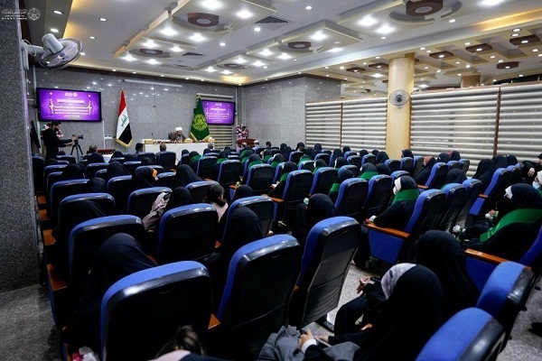 Ceremony Held at Imam Ali Holy Shrine to Honor Women Quran Memorizers  