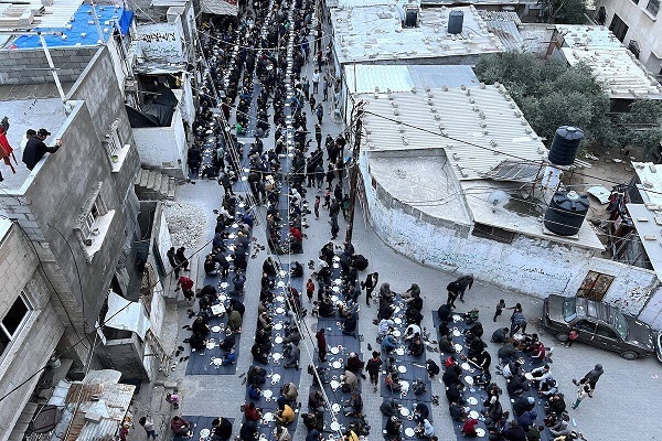 Mass iftar event held in Rafah, southern Gaza