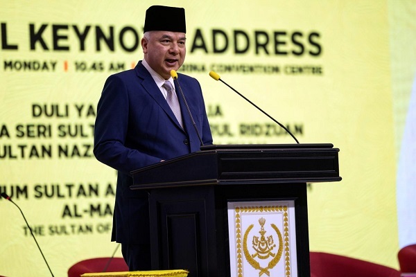 Sultan Nazrin Muizzuddin Shah of Perak in Malaysia