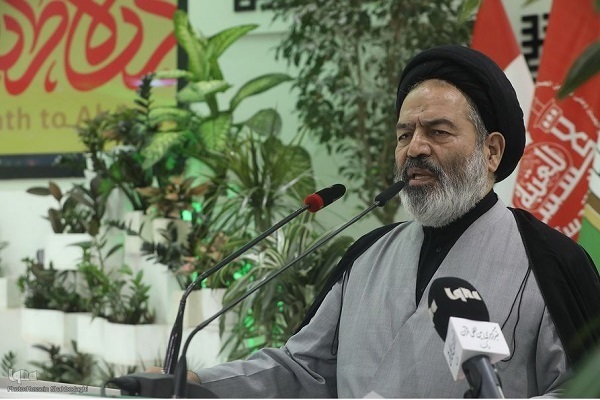 Representative of the Leader of the Islamic Revolution in Hajj and Pilgrimage Affairs Hojat-ol-Islam Seyed Abdol Fattah Navab addressing the second international conference of “Arbaeen and Islamic Convergence” in Karbala, Iraq, on August 19, 2024.