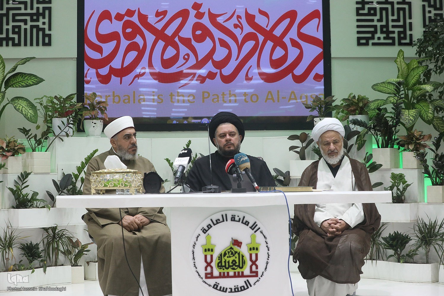 Zionists Main Cause of Discord in Muslim World: Senior Cleric