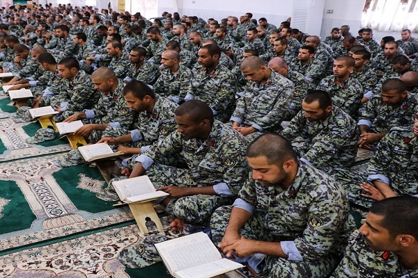 Iranian Army forces attending a Quranic program