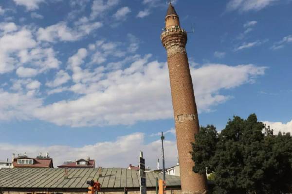 The leaning minaret of Sivas Ulu Mosque in Turkey
