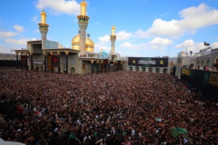 Pilgrims at holy shrine of Imam Kadhim (AS) in Iraq