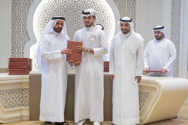 The Sharjah Noble Quran and Sunnah Establishment honored 95 memorizers, including 66 males and 29 females, from the Establishment's students who had worked hard to complete the memorization of the Holy Quran.