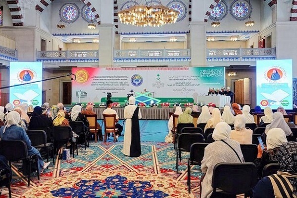 Kyrgyzstan's Third Quran Competition Ends Kyrgyzstan's Third Quran Competition Ends