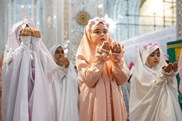 Girls from Across Muslim World Mark ‘Worship Ceremony’ at Imam Reza Shrine