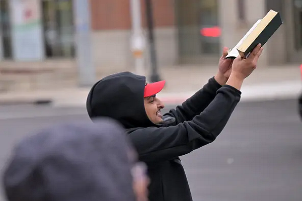 Clashes Erupt in Dearborn Over Anti-Islam Rhetoric, Quran Desecration Attempt