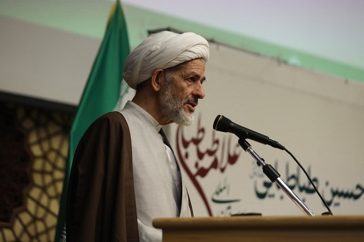 Understanding Religion Requires More Than Reason, Scholar Says Understanding Religion Requires More Than Reason, Scholar Says