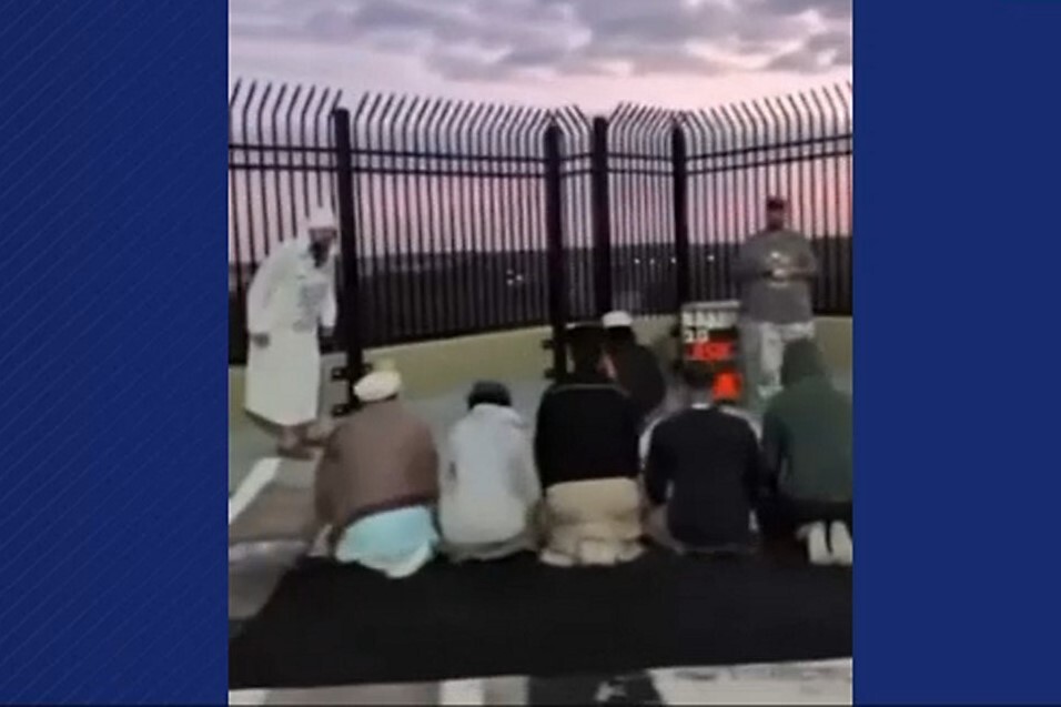 Florida: USF Muslim Students Report Harassment During Morning Prayer