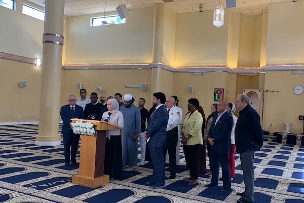 Two Men Arrested in Florida Over Harassment of Muslim Students During Prayer Two Men Arrested in Florida Over Harassment of Muslim Students During Prayer
