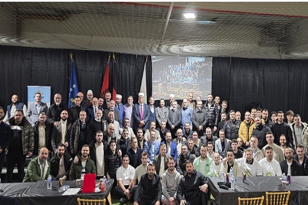 A conference was held in the German city of Böblingen to discuss the role of mosques in shaping the identity of Muslim minorities in the country.