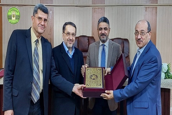 Morteza Karimi (second from left) attended a scientific workshop titled “Codex Mashhad; History and Features” at the University of Baghdad’s Faculty of Literature on December 14, 2025.