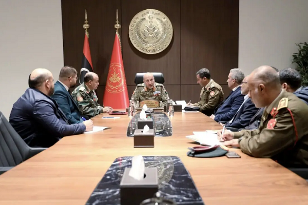 A meeting between Lieutenant General Mohammed Al-Haddad, Chief of Staff of the Libyan Army, with the head and members of the committee tasked with organizing the second international Quran memorization competition for armed forces.