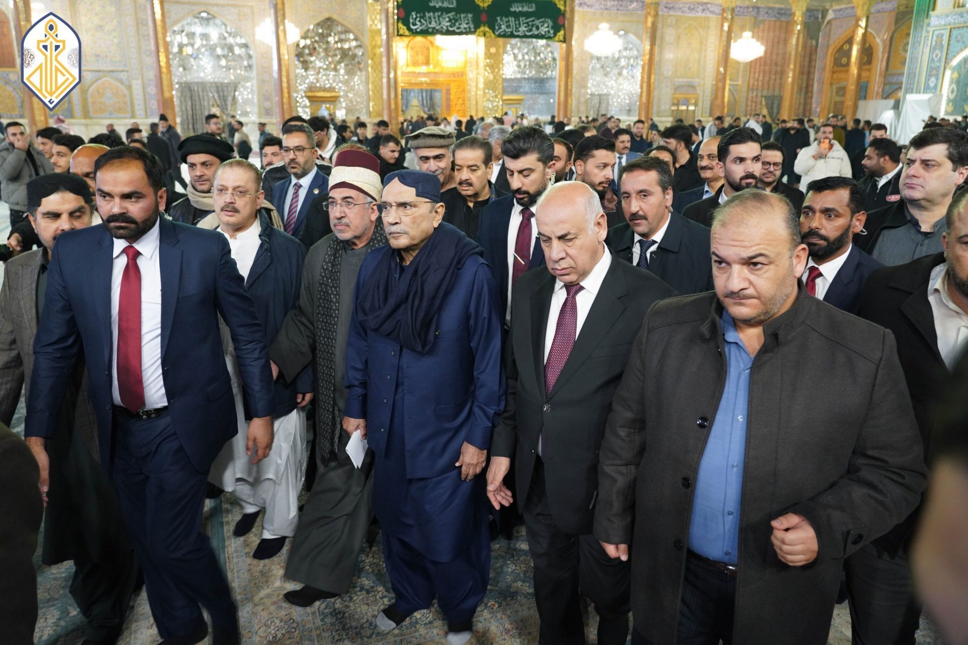 Pakistan President Visits Kadhimiya Shrines in Iraq